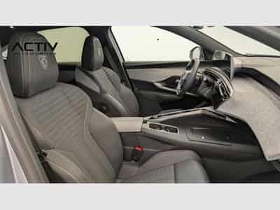 Peugeot 3008 Hybrid 145 e-DCS6 GT (2025) - Photo 9