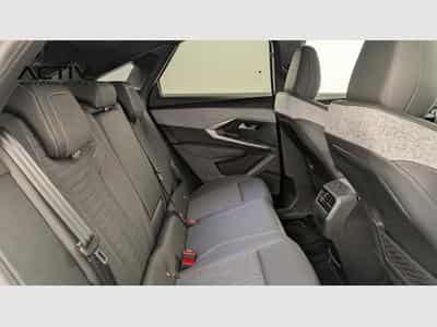 Peugeot 3008 Hybrid 145 e-DCS6 GT (2025) - Photo 10