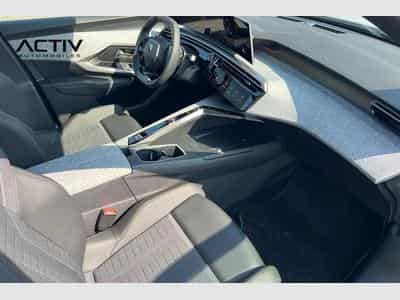 Peugeot 5008 Hybrid 145 e-DCS6 GT (2025) - Foto 9
