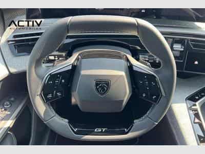 Peugeot 5008 Hybrid 145 e-DCS6 GT (2025) - Foto 14