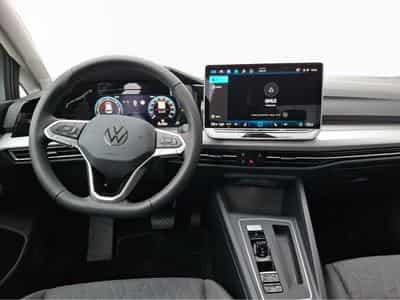 VW Golf Life (2025) - Photo 10