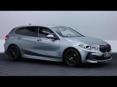 BMW 118 i M SPORT Steptronic (2023) - Photo 3