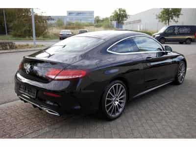 Mercedes C 180 Coupe AMG Line Navi LED 19" chauffage stationnaire (2021) - Photo 5