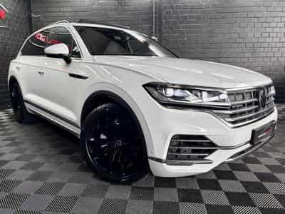 VW Touareg 3.0 TSi V6 eHybrid 4MOTION Elegance  381 CV (2022) - Foto 3