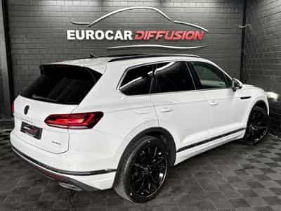 VW Touareg 3.0 TSi V6 eHybrid 4MOTION Elegance  381 CV (2022) - Foto 6