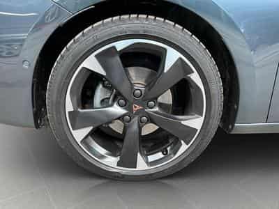 Cupra Leon TDI+DSG+Pure-Perf+Dynamic-Design+Led (2025) - Photo 8