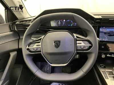 Peugeot 308 Hybrid 145 e-DCS6 Allure (2025) - Photo 14