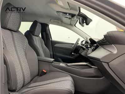 Peugeot 308 HYBRID 145 E-DCS6 ALLURE (2026) - Photo 9