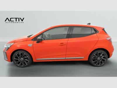 Renault Clio Clio TCe 90 ch GSR2 Esprit Alpine (2025) - Photo 4