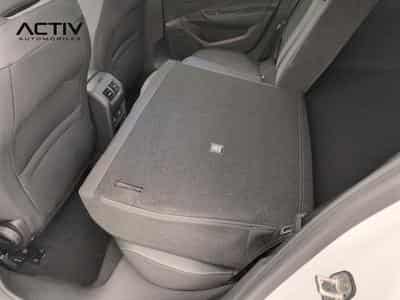 Peugeot 308 HYBRID 145 E-DCS6 ALLURE (2026) - Photo 12