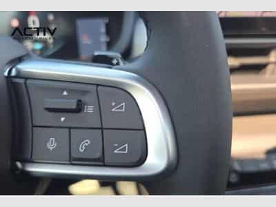 Jeep Avenger 1.2 Turbo T3 110 ch e-Hybrid BVR6 Summit (2025) - Foto 15
