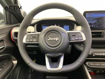 Jeep Avenger 1.2 Turbo T3 110 ch e-Hybrid BVR6 Summit (2026) - Photo 14