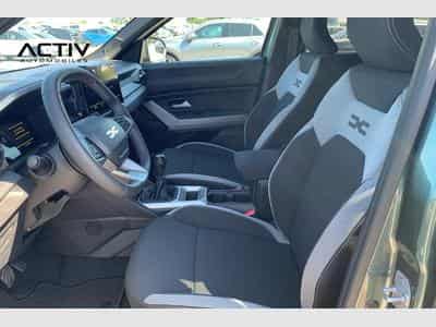 Dacia BIGSTER Mild Hybrid 140 Journey (2026) - Photo 9