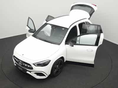 Mercedes GLA 200 d AMG-Line Multi+Kamera+Night+19"+AHK (2025) - Photo 14