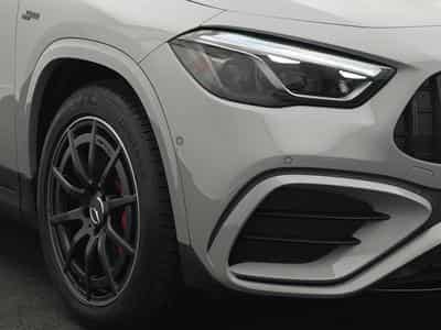 Mercedes GLA 35 AMG 4MATIC Multi+Kamera+Night+Totw+MBUX (2025) - Photo 9