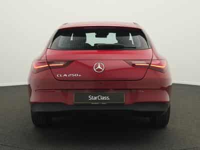 Mercedes CLA 250 e LED+Kamera+AHK (2024) - Foto 4
