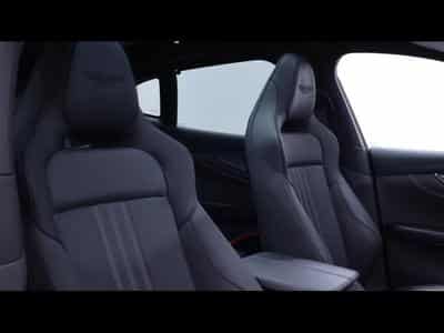 Aston-Martin DBX 707 V8 *Lightning Silver (2025) - Photo 14