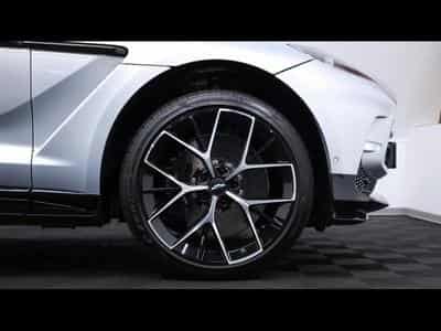 Aston-Martin DBX 707 V8 *Lightning Silver (2025) - Photo 12