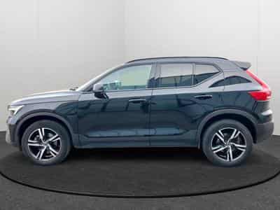Volvo XC40 B3 Plus Dark / Essence (2023) - Photo 4