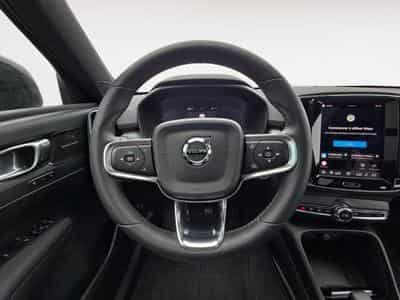 Volvo XC40 B3 Plus Dark / Essence (2023) - Photo 12