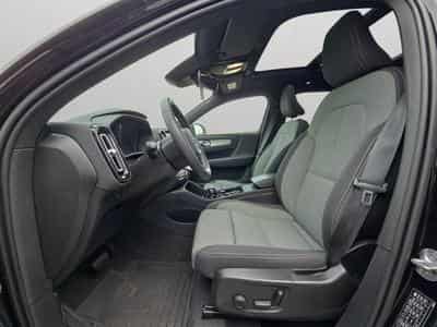 Volvo XC40 B3 Plus Dark / Essence (2023) - Photo 10
