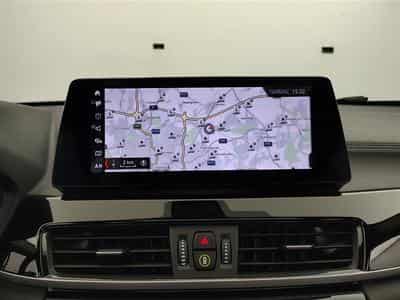 BMW X2 PHEV 1.5iA xDrive25e Sportline NAVI/TO PANO/FULL LED/JA18 (2023) - Photo 11