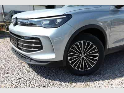 VW Tiguan Eleg. 4M Nav (2026) - Photo 5