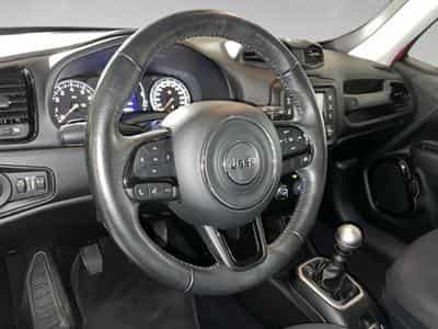 Jeep Renegade 1.4 Turbo MA II 136 4x2 DDCT Longitude (2018) - Photo 8