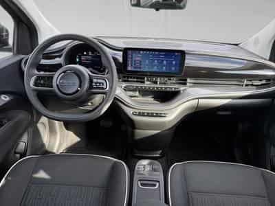 Fiat 500 500e 42 kWh LIMO (2023) - Foto 5
