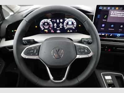 VW Golf (2026) - Photo 6