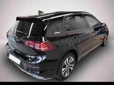 VW Golf (2025) - Photo 2