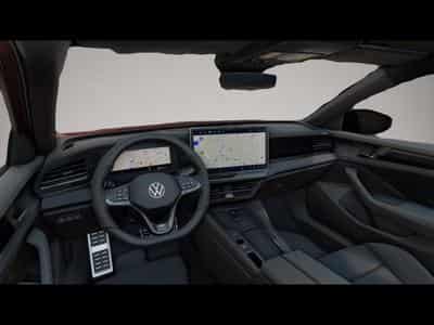 VW Passat (2025) - Photo 3