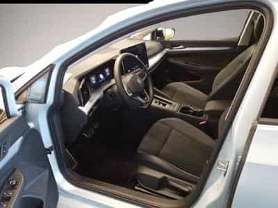 VW Golf (2025) - Photo 3