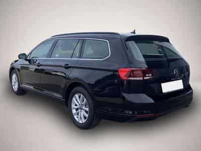 VW Passat (2024) - Photo 4