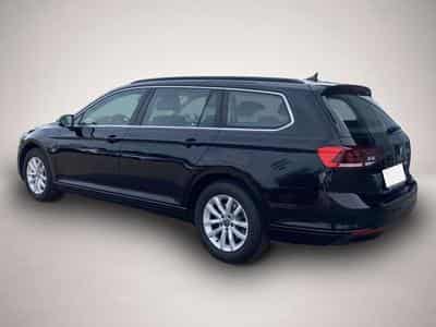 VW Passat (2024) - Photo 3