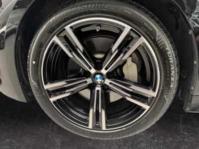 BMW 330 XDRIVE PACK M (2024) - Foto 8