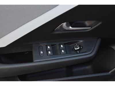 Opel Astra 1,2 Turbo 130 S/Edition Automatic (2025) - Photo 11