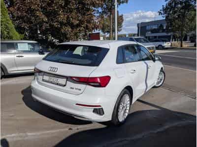Audi A3 35 TFSI 150 S-TRONIC (2021) - Photo 3