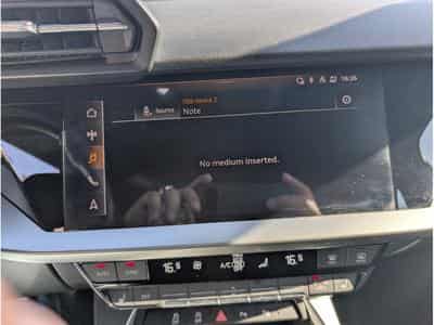 Audi A3 35 TFSI 150 S-TRONIC (2021) - Photo 13