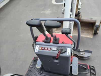 Takeuchi TB210R 645 heures - 3 godets - fonctionne parfaitement 15000€ HTVA (2019) - Photo 5