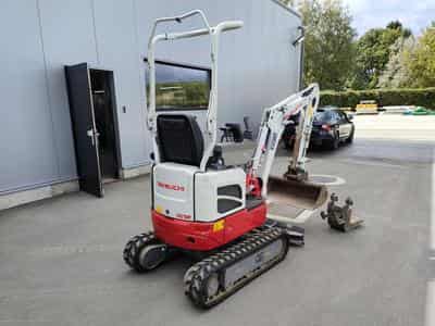 Takeuchi TB210R 645 heures - 3 godets - fonctionne parfaitement 15000€ HTVA (2019) - Photo 3