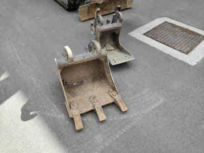 Takeuchi TB210R 645 heures - 3 godets - fonctionne parfaitement 15000€ HTVA (2019) - Photo 12