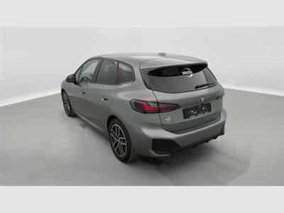 BMW 218 Active Tourer Pack M 218i (2022) - Photo 2