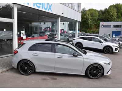 Mercedes A 200 AMG Line 7G-Tronic PANO ACC NIGHT SIDE CAM KEYLESS 1° MAIN (2026) - Photo 3