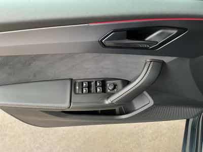 Cupra Leon TDI+DSG+Pure-Perf+Dynamic-Design+Led (2025) - Photo 14