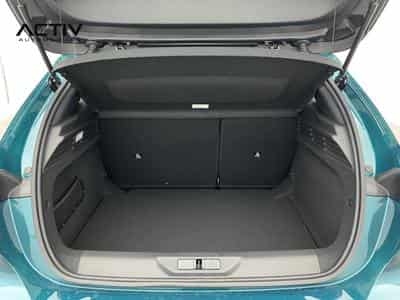 Peugeot 308 Hybrid 145 e-DCS6 Allure (2025) - Foto 11