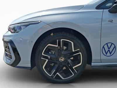 VW Golf R-Line (2026) - Photo 8