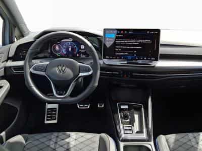 VW Golf R-Line (2026) - Photo 12