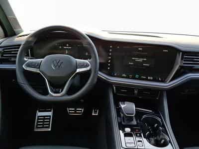 VW Touareg R-Line (2026) - Photo 12