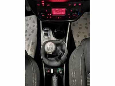 Alfa-Romeo Mito 1.3 JTDM 95 NAVI (2010) - Photo 9